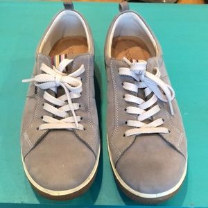 Ecco sneakers Made in Italy leather. 9